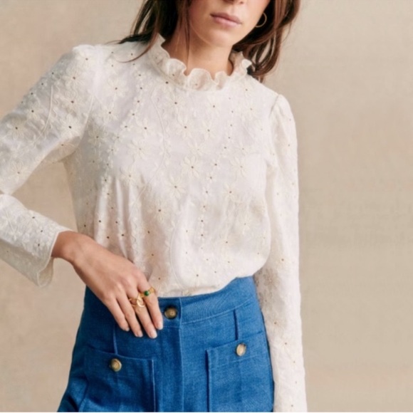 Sezane Tops - Sezane Eglantine Blouse Ecru Cream
White Embroidery
Size 40 US 8